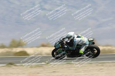 media/Apr-20-2025-CVMA (Sun) [[39090e8767]]/Race 9-Formula LW Twins Shootout/